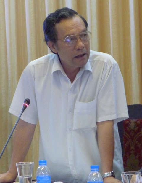đại[-]sứ,[-]du[-]lịch,[-]sổ[-]đỏ,[-]thanh[-]tra,[-]biểu[-]diễn,[-]phật[-]sơn,[-]lễ[-]hội